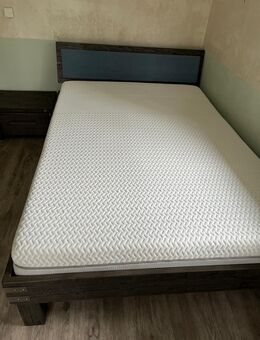 Bett Cadera inkl. Nachttisch, Lattenrost und Matratze - Quickborn (Landkreis Pinneberg)