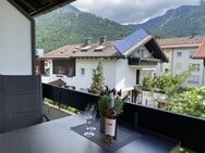 Ideal für Eigennutzung o. Ferienvermietung - Modernisierte & möblierte 2-Zimmer-Eigentumswohnung mit traumhaftem Bergblick im begehrten Oberstdorf - Oberstdorf