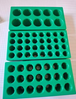 Fräseraufbewahrungsbox Farbe Grün 140x70x30 mm LxBxH für 6 ,10,12,16,20 mm Schäfte - Plüderhausen