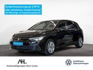 VW Golf, VIII LIFE eTSI LICHT-SICHT PAKET WINTERPAKET C, Jahr 2023 - Northeim