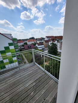 2-Raumwohnung mit Balkon, großes Bad mit Wanne - Delitzsch
