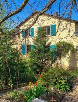 Großzügiges EFH mit Garage, Nebengebäuden und wunderschönem Garten in 79312 Emmendingen-WR - Emmendingen