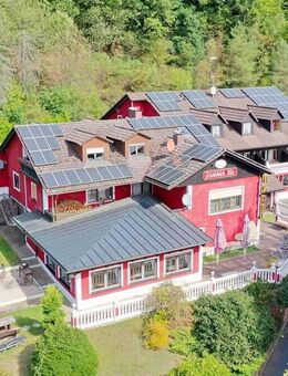Großzügiges Anwesen mit vielfältigen Nutzungsmöglichkeiten - Flörsbachtal