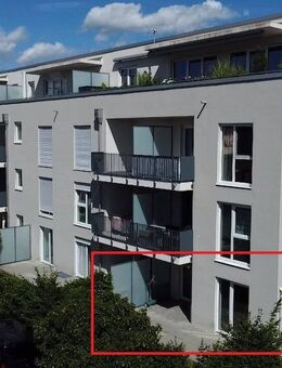 NEUWERTIGE 3-ZIMMERWOHNUNG MIT GARTEN, TERRASSE UND EINBAUKÜCHE IN SPITZENLAGE - Landshut