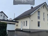 Freistehendes Einfamilienhaus auf großzügigem Grundstück in guter, begehrter und kinderfreundlicher Lage von Attendorn - Attendorn (Hansestadt)