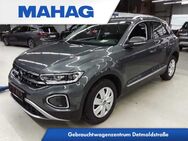 VW T-Roc, 2.0 TDI STYLE LEDPlus AppConnect Alu17Johannesburg (7-Stufen), Jahr 2023 - München