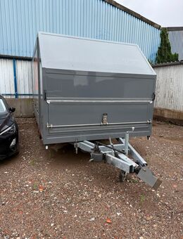 Geschlossener Kastenanhänger/Fahrzeuganhänger mit Seilwinde - Hamminkeln