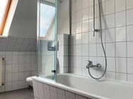 * Einzugsfertig - renoviert, neuer Bodenbelag * EBK * Tageslichtbad mit Wanne * Keller * - Schwerin