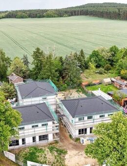 Moderne und energieeffiziente Doppelhaushälfte mit Garten - alles, was das Herz begehrt! - Ludwigsfelde