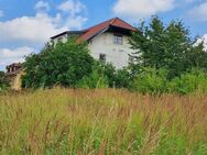 Haus mit großen sonnigen Grundstück für Sanierung, oder neu zu Bebauung, zu verkaufen. - Fridolfing