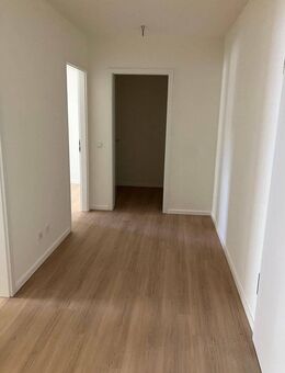 Helle 3-Zimmer-Wohnung ohne Balkon nahe Ufer der Havel - Berlin