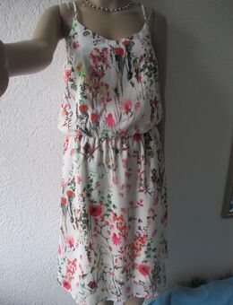 NEU * Romantik * Blumen * Blüten * Flower- Power * Hippie * Flamenco * Festival * Gipsy * Seiden- Chiffon * Tellerrock * Midi * Spaghetti- Träger * Kleid "Guido Maria Kretschmer Collection" Gr. 36- 38/ S * cremè- beige * Pastell- bunt * - Riedlingen