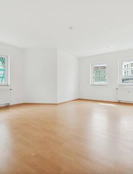 +++Romantische Stadtkern-Lage in Sebnitz: familienfreundliche 3-R-W mit 65 m2 & Bad inkl. Wanne!+++ - Sebnitz