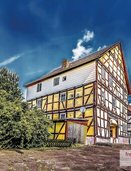 Mitten im Reinhardswald hoch über dem Wesertal - Trendelburg