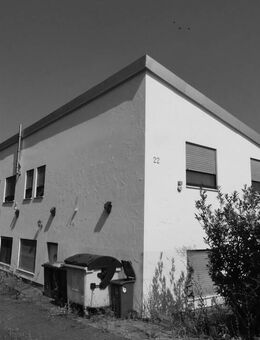 Reithalle mit Wohnung und Pferdeboxen in attraktiver Lage! - Hanau (Brüder-Grimm-Stadt)