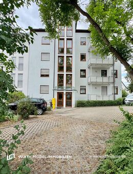Schöne Zwei-Zimmer-Wohnung mit Balkon und Stellplatz in Schweinfurt - Oberndorf - WHG 11 F - Schweinfurt