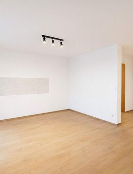 ?? Charmante, frisch renovierte 4-Zimmer-Maisonette in Brühl - hell, modern & ruhig gelegen | 78 m² - Brühl (Baden-Württemberg)