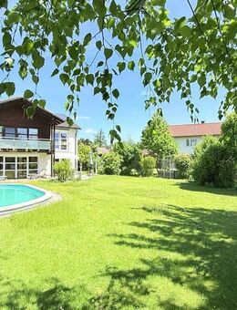 … AIGNER - elegantes Domizil in niveauvoller Umgebung mit großem Salzwasserpool + Baugrundstück ... - Neuötting