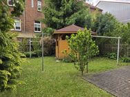 In verkehrsberuhigter Innenstadtlage - große Altbauwohnung mit Balkon und Garten - Eisenach