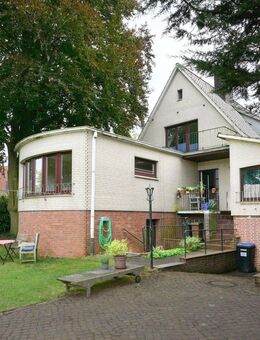 Ein- bis Zweifamilienhaus in zentraler und ruhiger Lage - Buxtehude