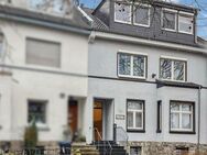 Reserviert: Großzügiges Zweifamilienhaus auf Hagen Emst mit Platz für die ganze Familie - Hagen (Stadt der FernUniversität)