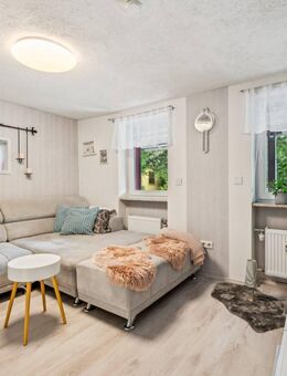 Größer als gedacht - liebevoll saniertes Einfamilienhaus in Sternenfels - einziehen und wohlfühlen - Sternenfels