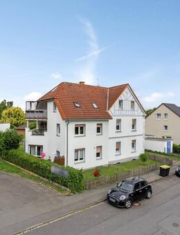 Investition in Ihre Zukunft: gepflegtes vermietetes 3-Familienhaus mit Garten und Garagen - Unna