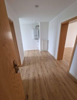 Frei werdende 2-R-Wohnung mit Einbauküche in Innenstadtlage mit Weitblick übers Muldental - Leisnig