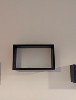 Wand Regale - Berlin