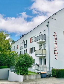 *Helle und sehr schön geschnittene 3-Zimmerwohnung mit Balkon* - Heidenau (Sachsen)