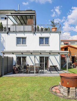 Traumhafte 4-Zimmer-Wohnung mit Haus-Charakter, Garten & PV-Anlage - Wohlfühlen auf zwei Etagen! - Steinen (Baden-Württemberg)