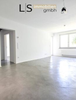 *Stilvoll und kernsaniert!* Perfekte 2-Zimmer-Designerwohnung mit Balkon in Bestlage - sofort frei! - Stuttgart