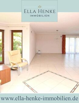 Repräsentatives, großes Einfamilienhaus mit Wellness-Bereich + Schwimmteich. - Halberstadt