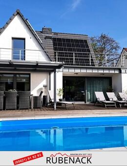 Modernes Wohnen in ruhiger Stadtlage! Genießen Sie den Sommer im Garten mit Pool! - Nienburg (Weser)