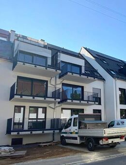 Moderne 4,5-Zimmer-Neubauwohnung mit Balkon und Terrasse - Fellbach