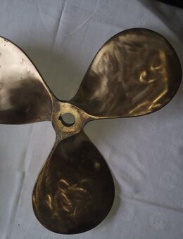 Festpropeller, linksdrehend, 17x13" - Hamburg Wandsbek