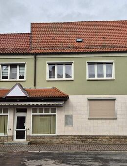 Marktplatz-Traum & Freiraum: Wo Familienglück auf unternehmerischen Erfolg trifft - Bad Tennstedt