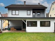 Ihr neues Familienglück wartet: Großzügiges Einfamilienhaus mit Garten, Terrasse und Garage! - Collenberg