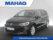 VW Touran, 1.5 TSI Highline AppConnect, Jahr 2022 - München