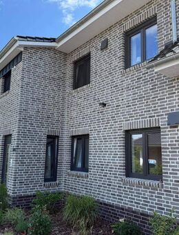 Energieeffizient wohnen im QNG-zertifizierten Neubau – 3-Zimmer-Wohnung mit Terrasse - Riede