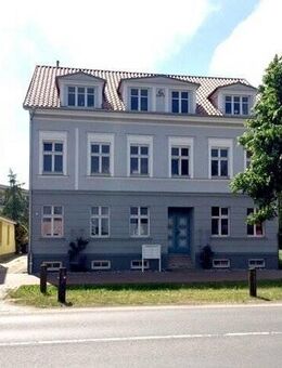 Gemütliche kleine 3 Zimmerwohnung ( 1.OG mit Stellplatz), Nähe Zentrum, zu vermieten ( reserviert ) - Greifswald