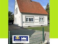Kleines Einfamilienhaus, grundlegend saniert, mit 907 m² Grundstück! - Nienburg (Weser)