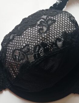 Spitze-BH, schwarz von Chantelle, Gr. 90 C, fast wie NEU - Tauberbischofsheim