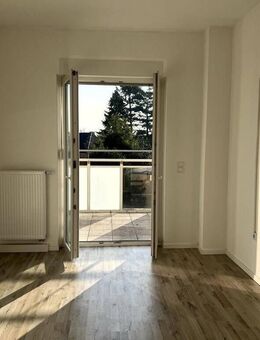 Charmante 3-Zimmer-Wohnung mit Einbauküche und großem Balkon in Gelsenkirchen-Horst - Gelsenkirchen