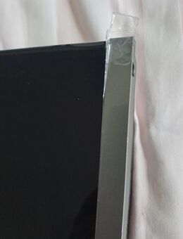 TV LED Panasonic TX-40GXN888 mit Wandhalterung - Knittlingen Zentrum