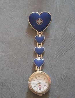 GWK-14.1 Schwesternuhr Pulsuhr Kitteluhr Kasak Uhr Rotkreuzuhr Nurse Watch Rarität - Lübeck