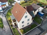 Großes Wohnhaus mit schönem Garten und Nebengebäude mit Garage in Weidach! - Weitramsdorf