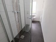 Auch ohne Badekappe Duschspaß garantiert...helle 2-RW mit bodengleicher Dusche im EG!!! - Freiberg