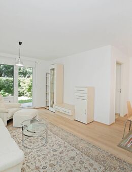 Ruhig gelegene, großzügige 2,5-Zimmer-Gartenwohnung (Baujahr 2004) in Bogenhausen/Oberföhring! - München