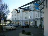 Tolle 3-Zi.-DG-Whg. mit Balkon + EBK in Riederich - Riederich